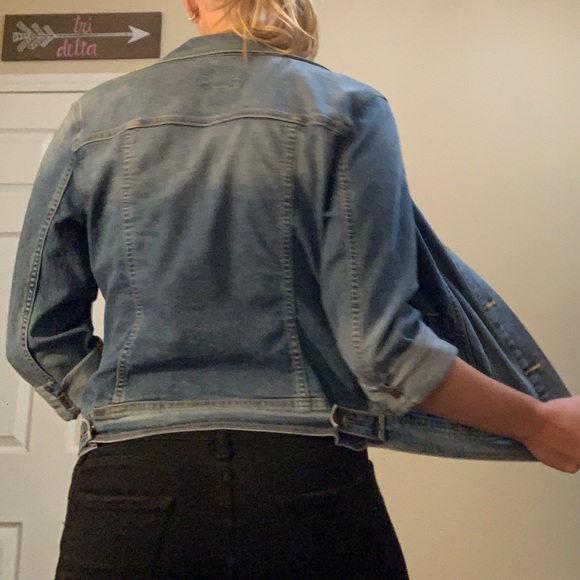 Jean jacket - Picture 3 of 9